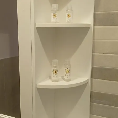 La Dimora Materdei Aparthotel *