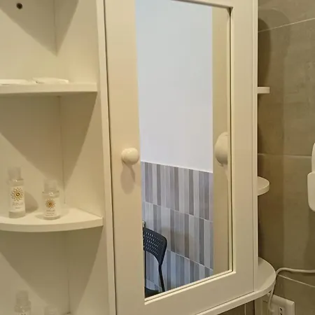 Aparthotel La Dimora Materdei 3*