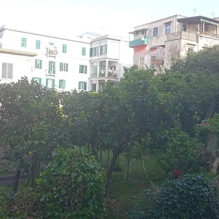La Dimora Materdei Aparthotel Neapel