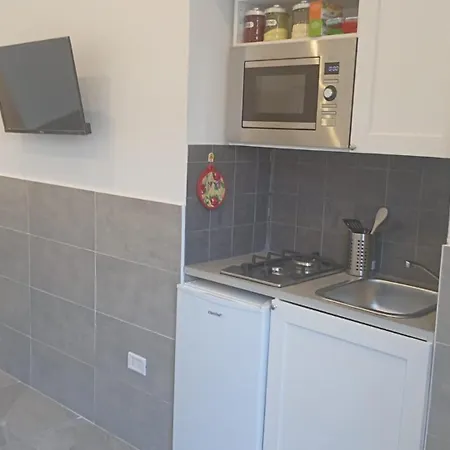 Aparthotel La Dimora Materdei Neapol